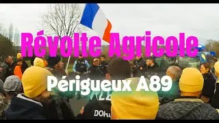 15/12/2025 // Blocage de l'Autoroute 89 en Dordogne. #agriculteur #dnc #blocage