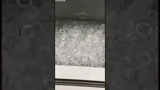 M&aacute;quina de Gelo Cubo Filtrado Egc75m/70