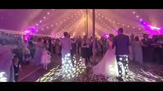 First Dance with Confetti Cannon