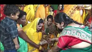 Sister wedding clip