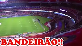 ESPET&Aacute;CULAR!! TORCIDA DO S&Atilde;O PAULO FAZ O MAIOR BANDEIR&Atilde;O DO BRASIL CONTRA O CORINTHIANS NO MORUMBI!!