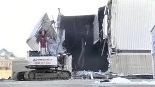 Demolition begins at Veterans Memorial