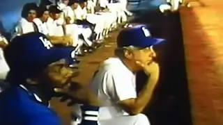 Pedro Guerrero Imitates Tommy Lasorda In Dodger Dugout!