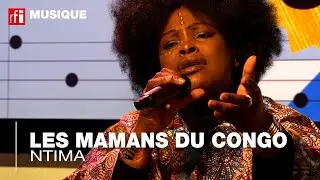 Les Mamans du Congo interprètent 