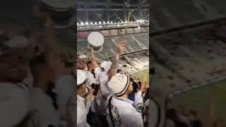 Torcida Jovem do Santos na arena da baixada.