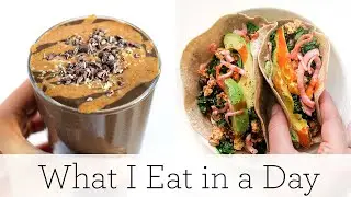 WHAT I EAT IN A DAY ‣‣ super quick & easy meals
