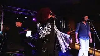 Good Times  Chic (Cover) Pamela O'Neal Partyband 80's Frankfurt, Germany