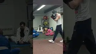 #boxing #training #kickboxing #sweetscienceofboxing #mma #reels #shorts