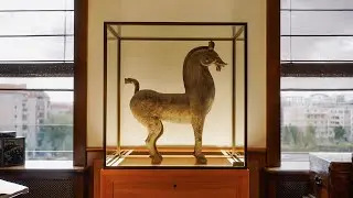 CHINA CLUB BERLIN &ndash; The Art Collection: Han Dynasty Horse Statues