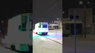 #shorts | Трамвай КТМ-5М3 новогодней тематике #транспорт #трамваи #transport #transport #tram #зима