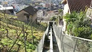 Privater Schr&auml;gaufzug Sementina Talfahrt Hersteller Heutschi inclined elevator funicular funicolare