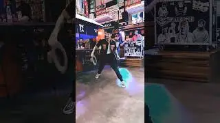 Show de Freestyle Rap y Danza en el Mercat de Villa Crespo / Hanajuku Station