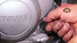 As&iacute; se verifica el nivel de aceite de tu moto