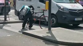 Peszek / bad luck for deliveroo rider london 2020
