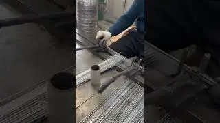 Barbed wire r