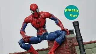 McFarlane SPIDER-MAN ToyBiz Marvel Legends Super Poseable Classics Action Figure Review