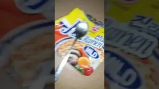 cook OTTOGI Jin Ramen(mild)