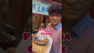 (181/500) famous food street Keamari paratha Channe Karachi street food #streetfood
