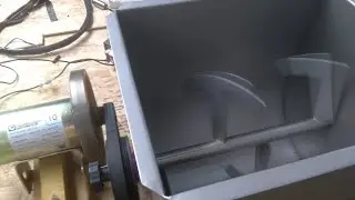 DEER SAUSAGE -  MOTORIZED MEAT MIXER!