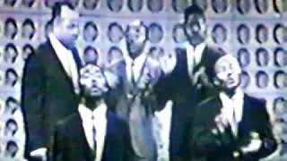 Swanee Quintet  singing 