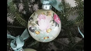 Re&middot;Design Floral Ornaments