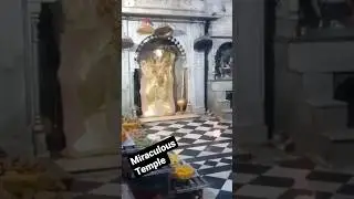 just look the sudden emergence of divine flame inside the  temple😳 #youtubeshorts #god #miraculous