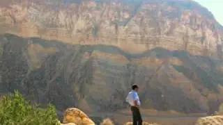ASBESH&Auml; GORG IKHAREH, ILE, BI TOFANGCHI