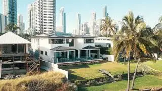 6 Paradise Place, Surfers Paradise