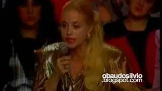 Silvio Santos se emociona em homenagem a Aracy de Almeida