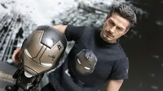 First Look ! ! Hot Toys - Cosbaby  Avengers: AOU Iron Man Mark 43 (Stealth Mode Ver)