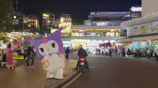 Dalat Night Market Tour - Vietnam&rsquo;s Lively Nightlife in 4K