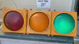 i help wire up a traffic light to a remote controlled circuit board