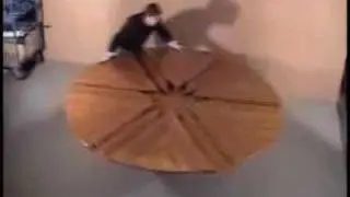 Amazing Expanding Table