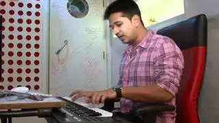 Amit Trivedi Sings Aazadiyan From Udaan