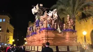 Martes Santo 2016. Hdad Lanzada de Elche y Expiración de Huéscar.  Amor de Madre