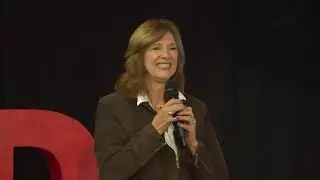 Stop being yourself ! | Barbara Teicher | TEDxCentraleLille