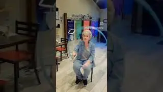 Покажите всем, на что вы способны, вращая руками кольцо и демонстрируя невероятную ловкость, как ...