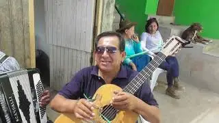 JARANA ANDINA y El Bohemio de Chaviña....Vidallay Vida