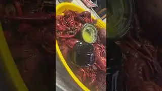 I don't need the menu, came for crawfish.#CrawfishLover #SeafoodCravings #CrawfishSeason #fyp