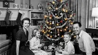 Christmas in the 1950s: Heartwarming Holiday Traditions We Still Love | Nostalgia Unfiltered