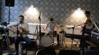 Solid Folk - Phoenix (live @ Cafe Rooster, Oulu, Finland)