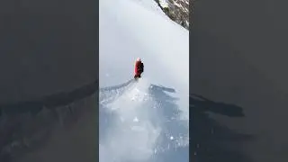 Last Austrian pow turns 🥳😭 #snowboarding #offpiste #splitboarding #boarding #hintertux