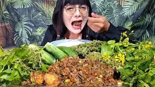 ก้อยกุ้งใส่มะกอก แกล้มผักหลายๆแซบคักจ้า