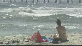 Study finds sunscreen ingredients harmful to ocean ecosystems