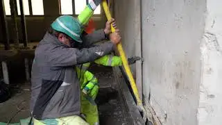 Bauberufe: Grundbauer legen das Fundament eines Bauwerks (Vorschau)