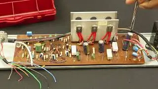 Самостоятельная установка: усилителя Warneck Research EP200, регулятора вибрации, выходной платы и экранирующей лампы.