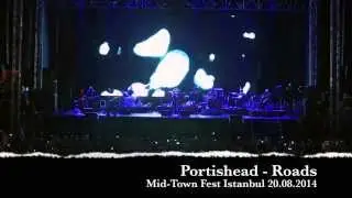 Portishead - Roads (Live in Istanbul 2014) HD