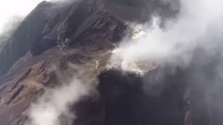 DCO Expedition PNG: Exploring Manam Volcano degassing with drones