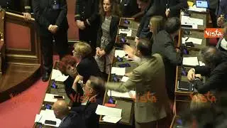 Sfiducia a Toninelli, il battibecco fra Casellati e Marcucci del PD