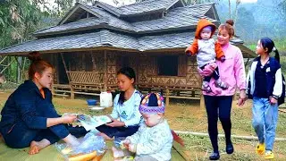 The daily struggle of single mom: Working hard to send her kids to school